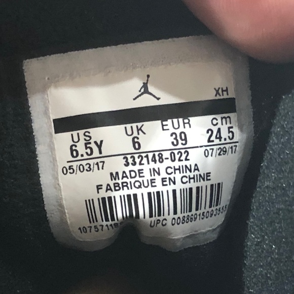 NIKE AIR JORDAN 1 RETRO HIGH BLACK BRONZE NWOT - Picture 6 of 7